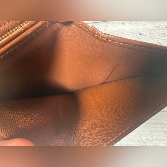 Louis Vuitton Porte-Monnaie Tresor Fold Brown Monogram Leather Wallet - Picture 12 of 16